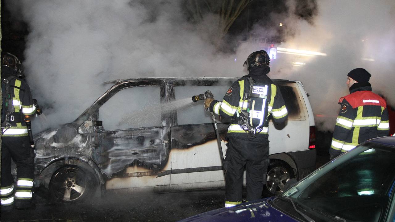 Autobrand in Den Bosch. Foto: Bart Meesters/Meesters Multi Media