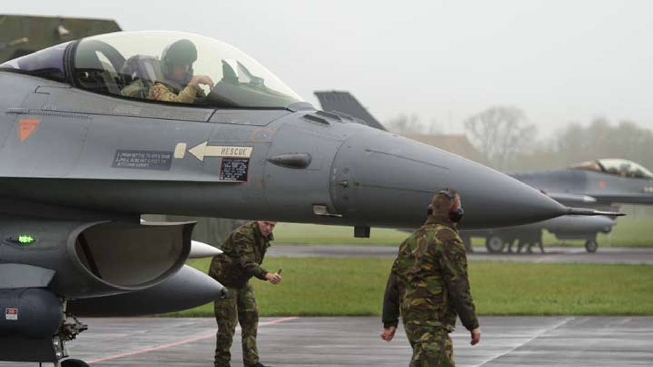 Het geluid van een straaljager in Haghorst (Foto: ANP)