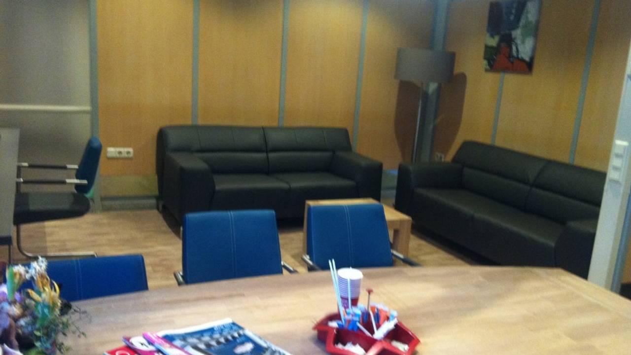 Ga naar slide 1