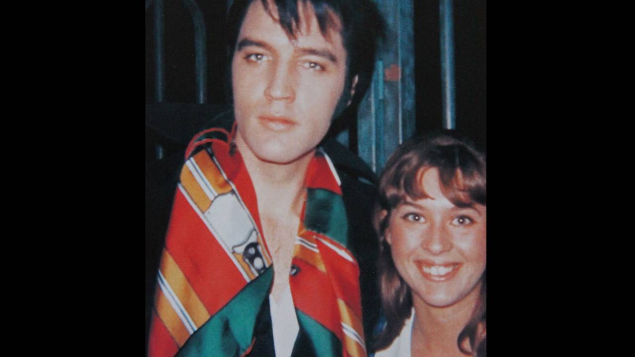 Elvis met een Nederlandse fan
