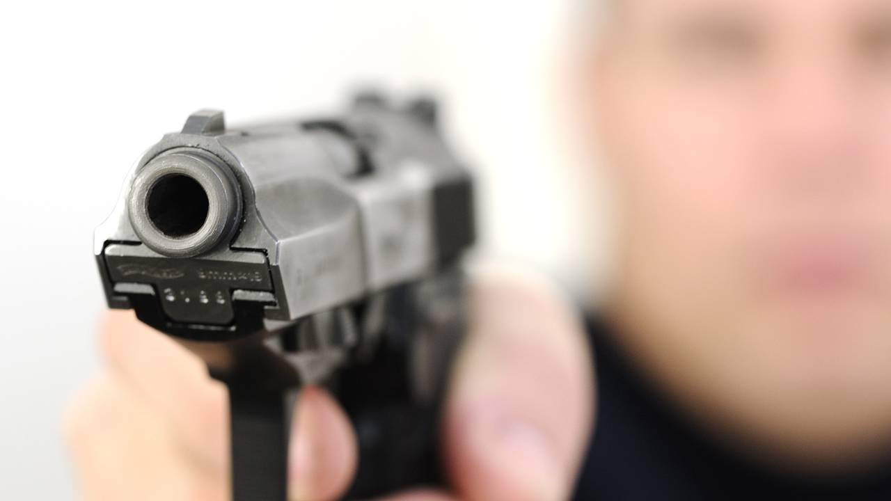 De man zou een vuurwapen bij zich hebben gehad (Foto: ANP)