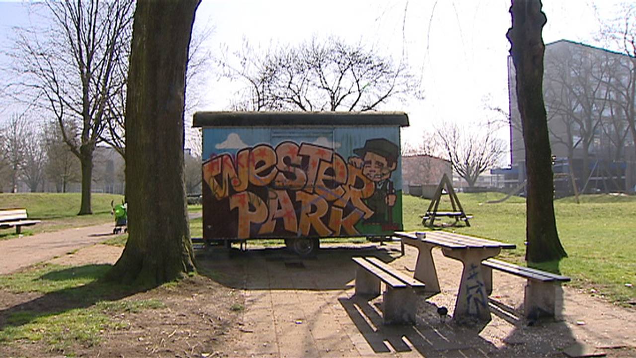 Bij het Westerpark geldt vanaf 10 uur 's avonds een toegangsverbod
