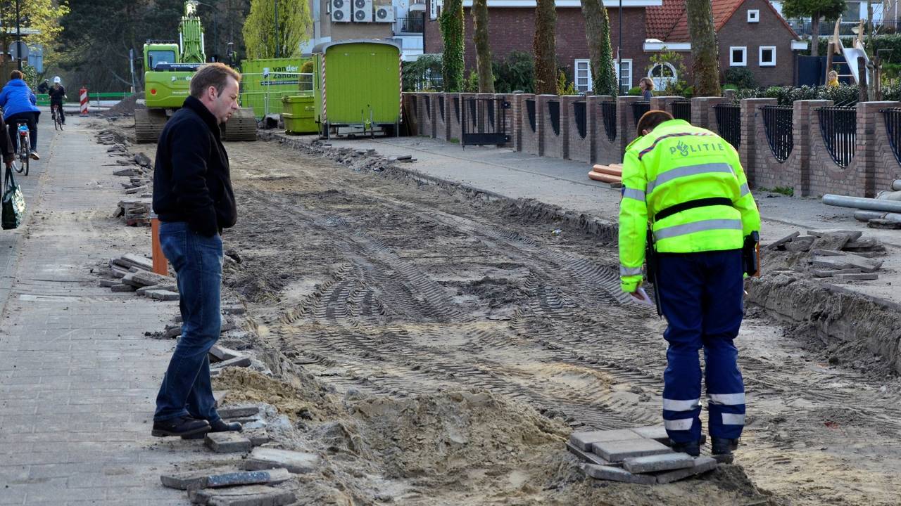 De politie sloot de put af (foto: Jules Vorselaars/JV media)