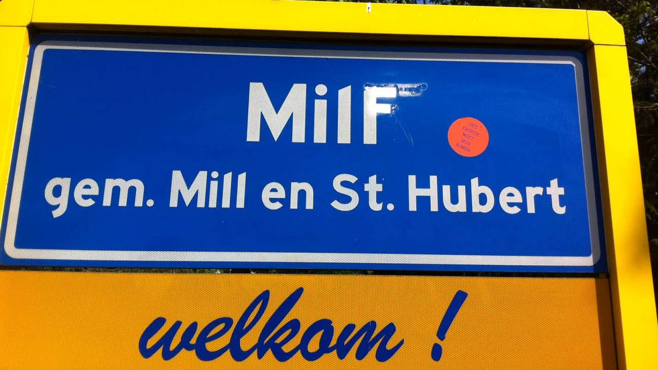 De plaatsnaamborden worden steeds bijgewerkt.