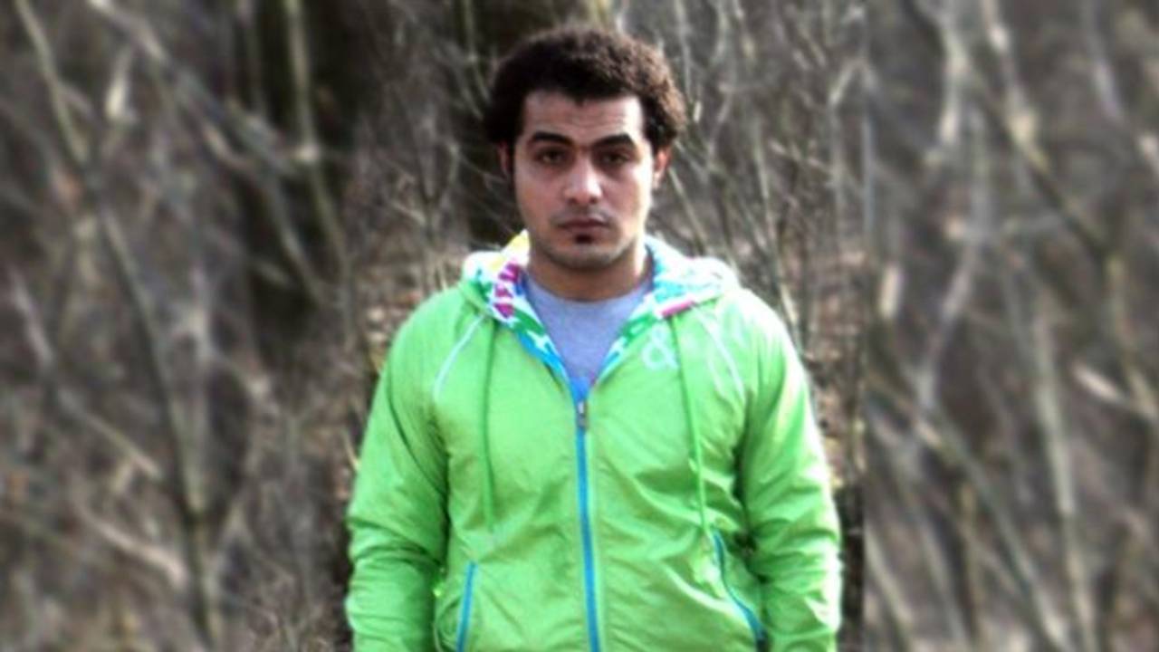 De man die nog voortvluchtig is (foto: politie)