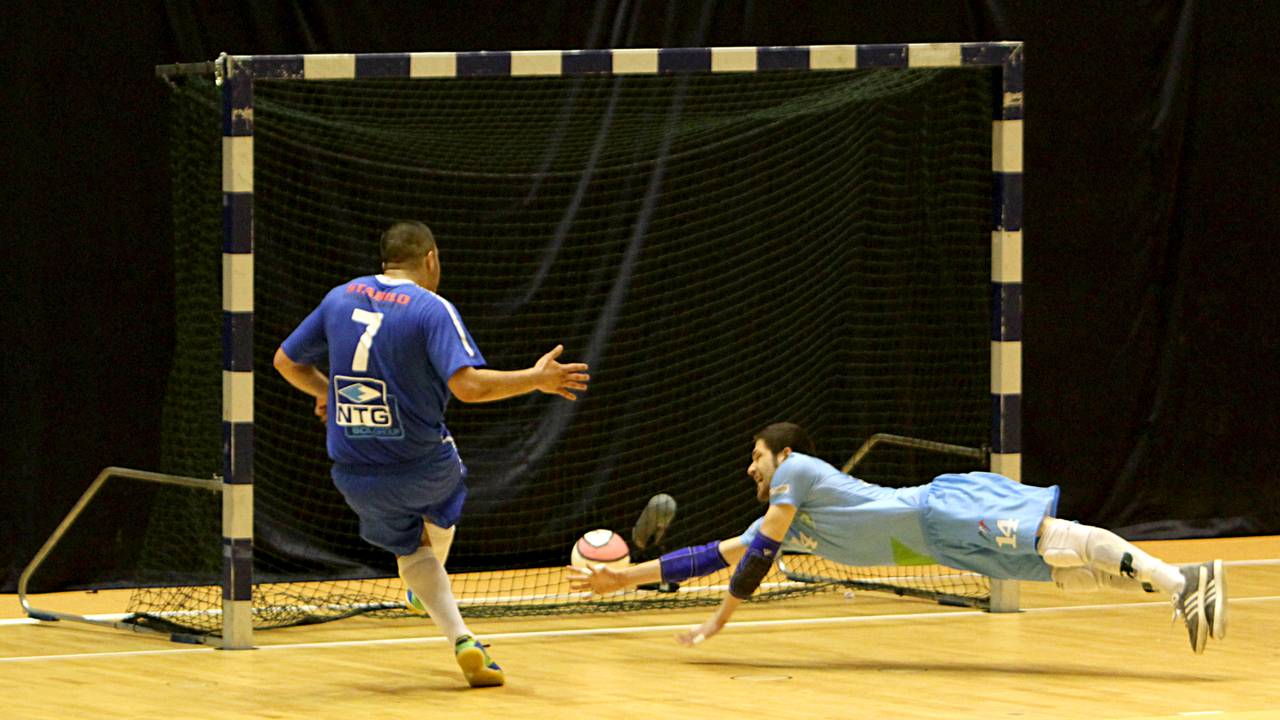 Mo Allouch in actie (Foto: Martijn de Bie)