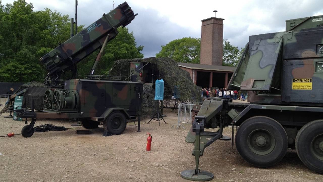 De Glock lag met een staalkabel vast
