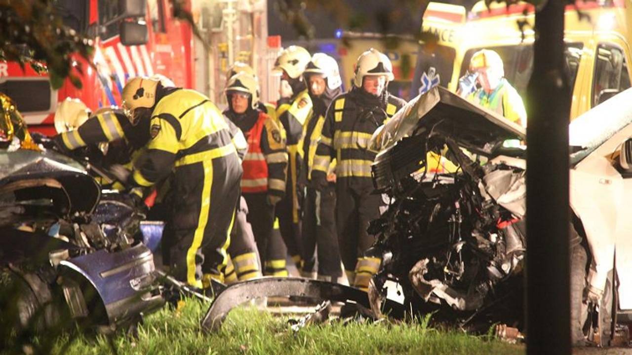 Frontale botsing (Foto: Jeroen Stuve / Mainstay Media Breda).