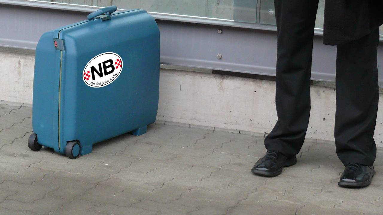 De man hoefde zijn koffer niet uit te pakken.