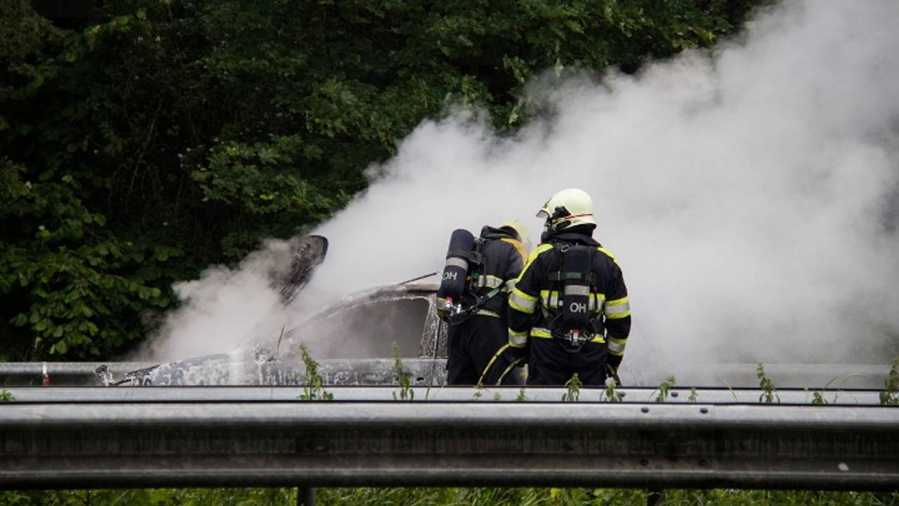 Auto geblust (foto: Jeroen Stuve / Mainstay Media Breda).