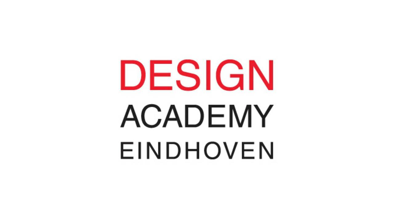 De drie afdelingshoofden keren terug