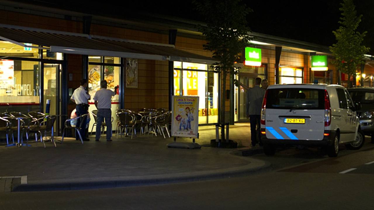 Gewapende overval in Eindhoven. (Foto: Sander van Gils/SQ Vision)