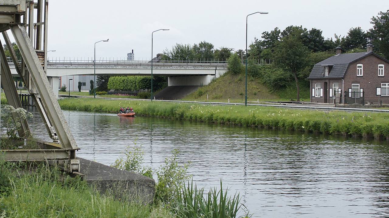 Ga naar slide 1