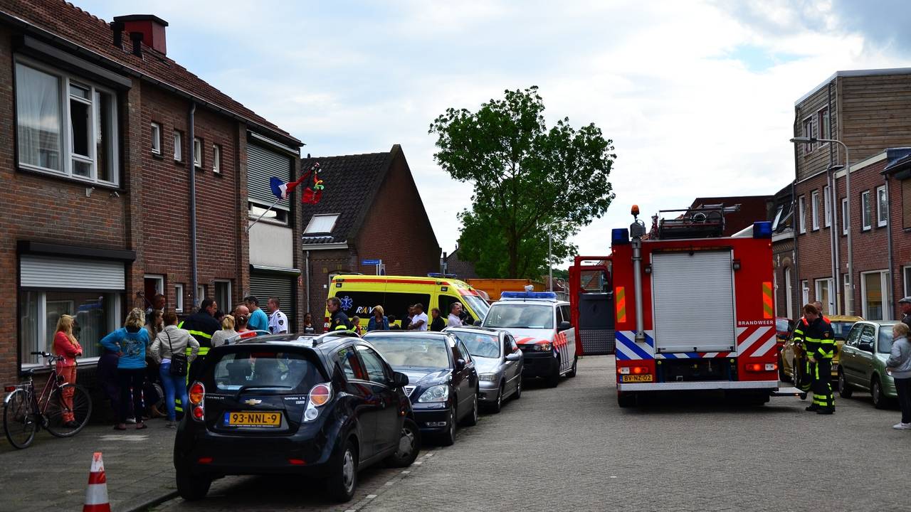 Man komt op tijd onder zonnebank vandaan (Foto: Jules Vorselaars/JV Media)