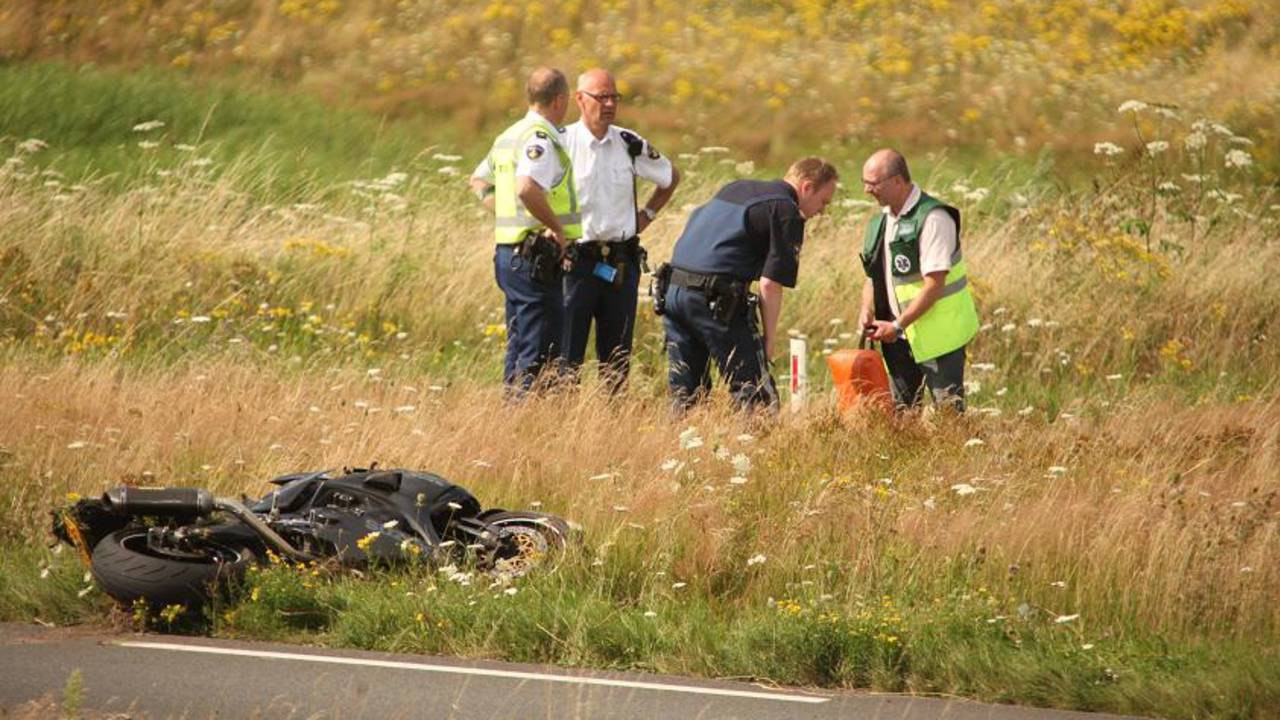 Dodelijk ongeval Oosterhout: motorrijder overleden (Foto: Jeroen Stuve - Mainstay Media Breda)