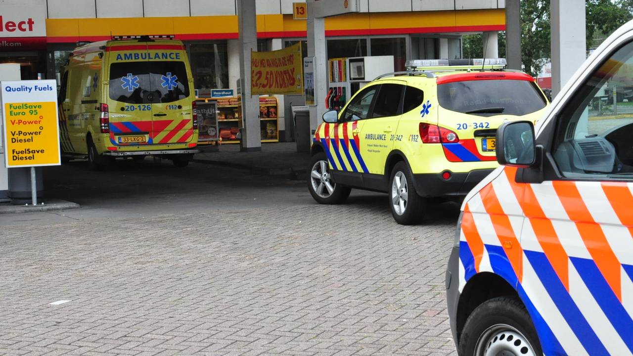 Ambulances rukten uit (foto: Perry Roovers, SQ Vision)