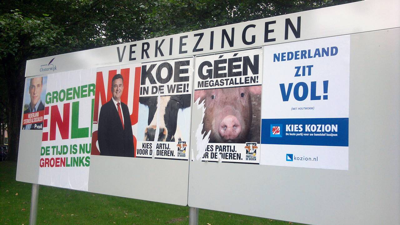 Een van de ludieke reclameposters van Kozion Kozijnen