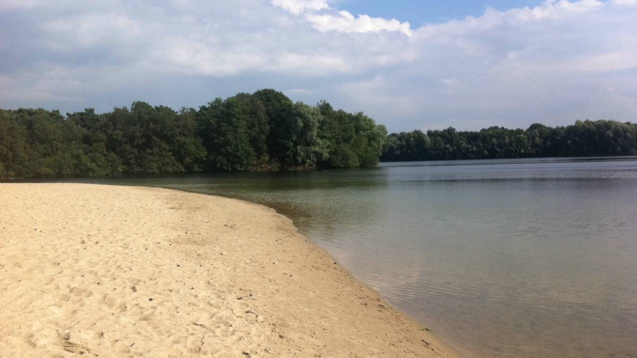 Man vermist bij Radioplassen in Stevensbeek (foto: Marco van den Broek, SQ Vision)