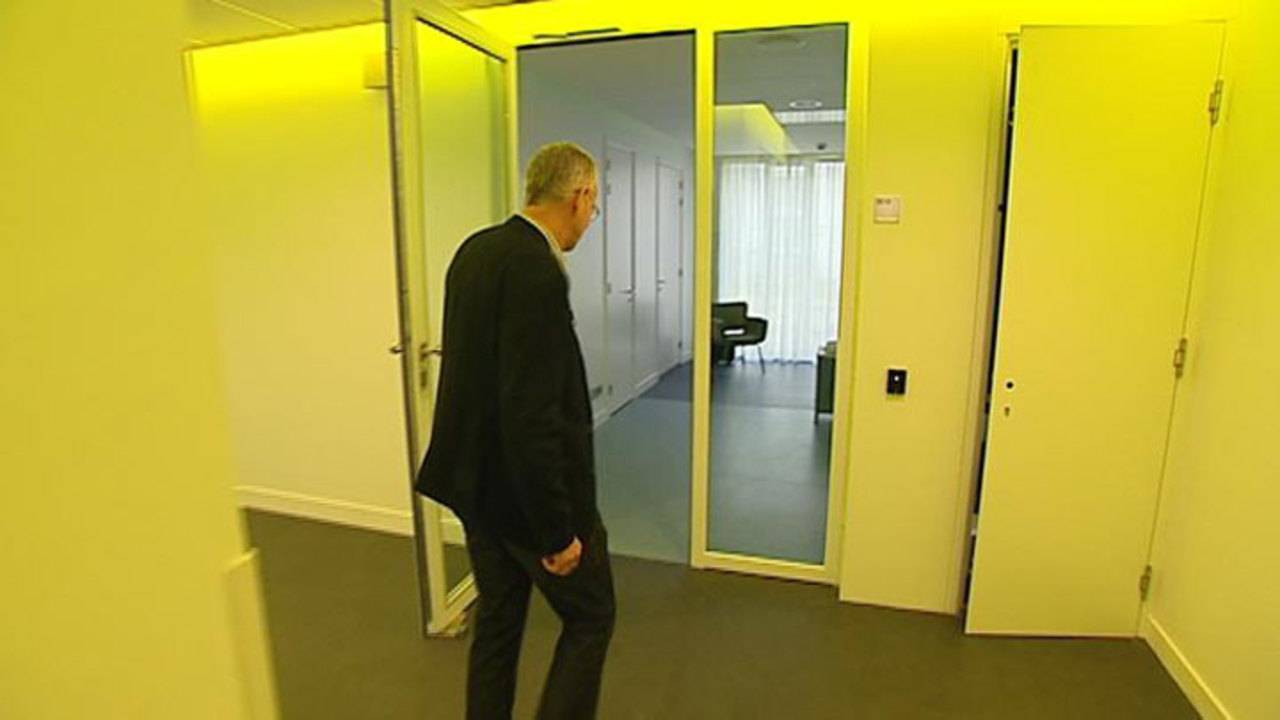 Ga naar slide 1