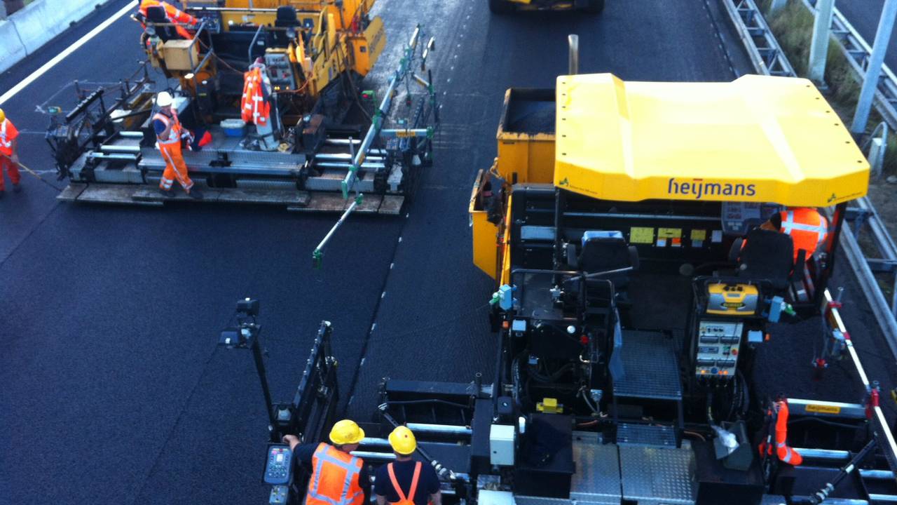 Heijmans werkt aan een snelweg (archieffoto)