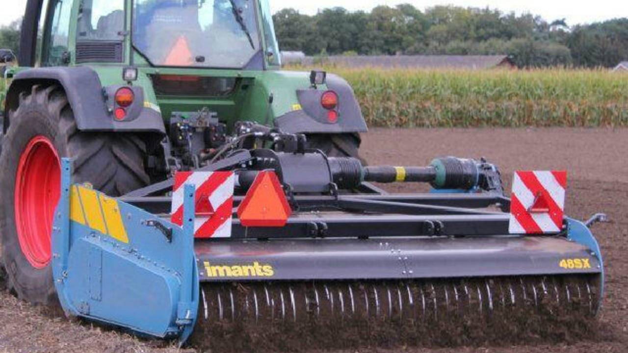 Een demospitmachine (foto: brigadierCRAmsg, Twitter)