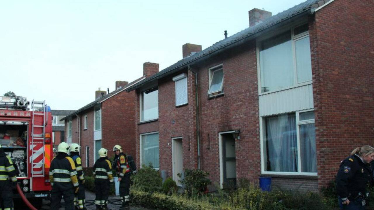 Brand in huis Dorst door frietpan (foto: Mathijs Bertens/Mainstay Media Breda)