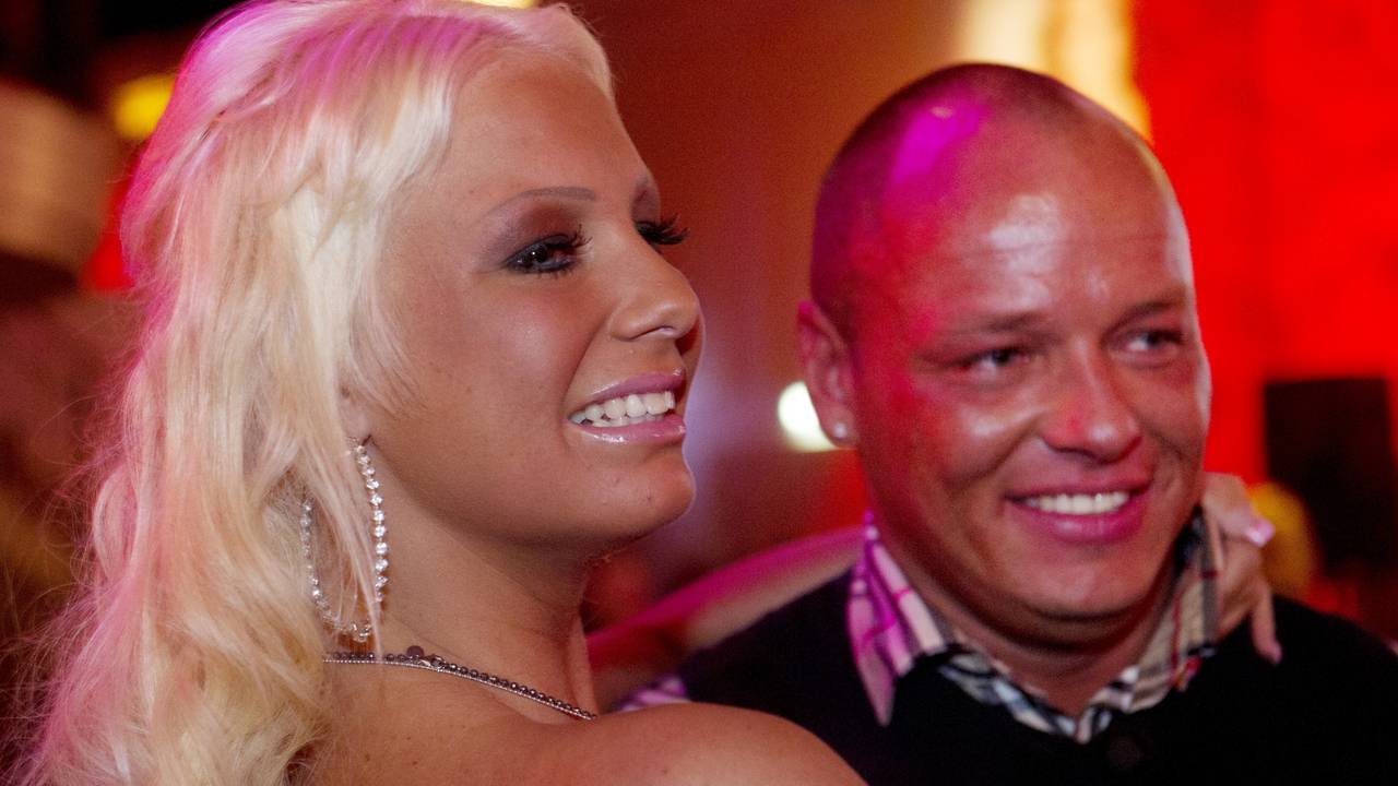 Barbie en Michael komen winkelen. (ANP)