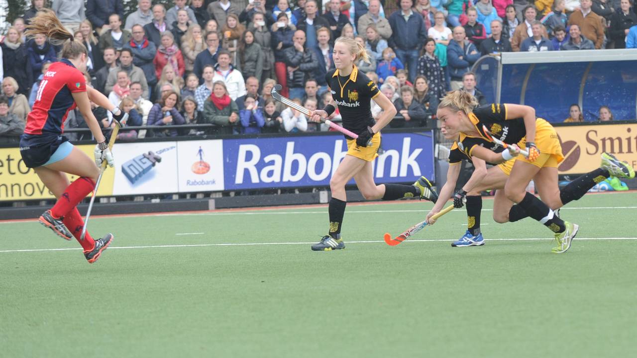 De 250ste goal van Maartje Paumen van Den Bosch blijft nog voorlopig uit.