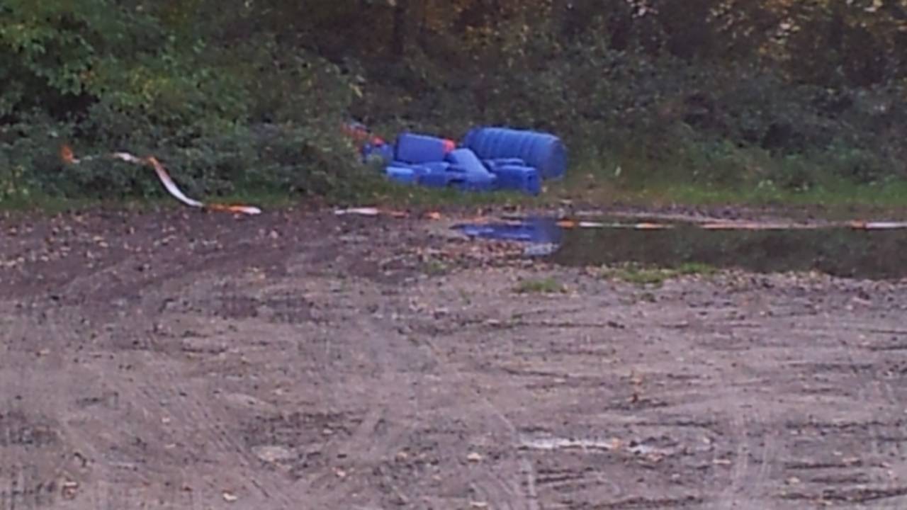 Vaten in Hertogswetering gedumpt