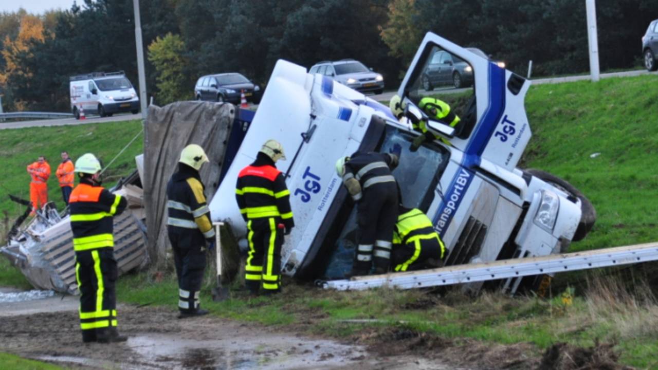Dode bij ongeval (foto: Perry Roovers / SQ Vision Mediaprodukties)