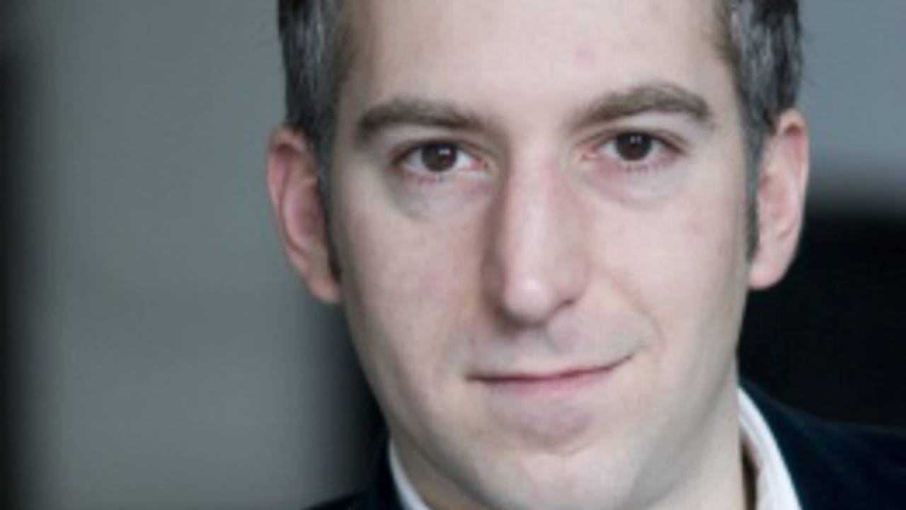 Wethouder Selcuk Ackinci maakte het plan bekend.