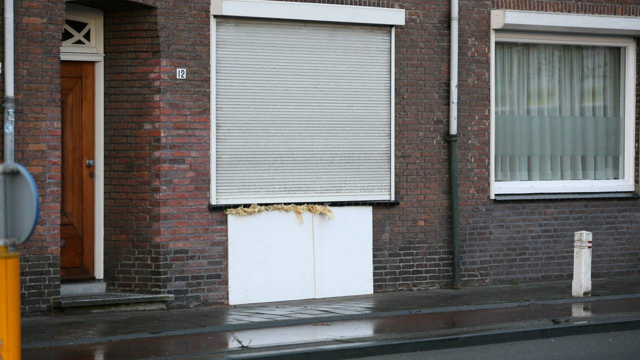 Een dag na het ongeluk is het huis dichtgetimmerd. Foto: Alexander Vingerhoeds