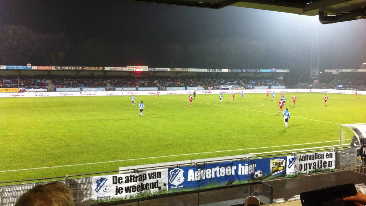 FC Eindhoven delft het onderspit tegen Almere City. (foto: Nick Renders)