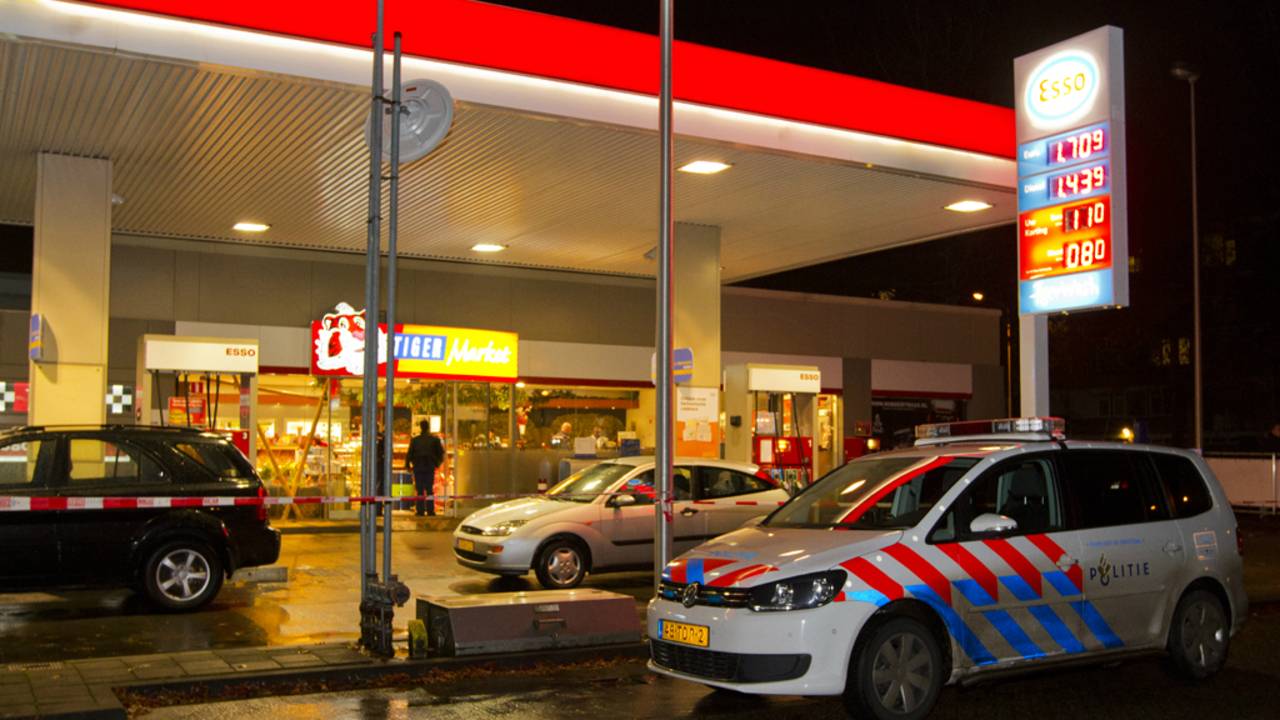 De politie is ter plekke (Foto: Sander van Gils/SQ Vision)