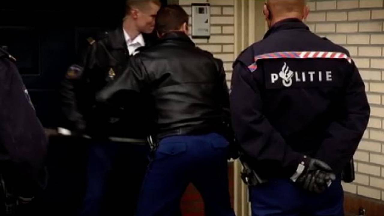 Ga naar slide 1