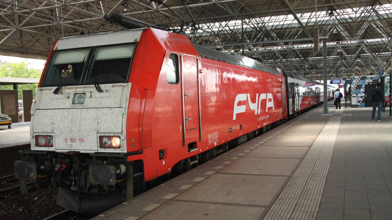 De nep-Fyra met TRAXX-loc heet straks Intercity-Direct