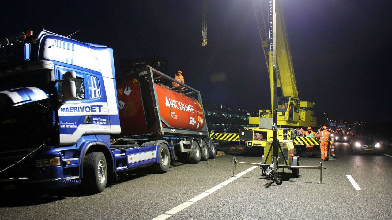 File op de A67 (foto: Hans van Hamersveld/SQ Vision)