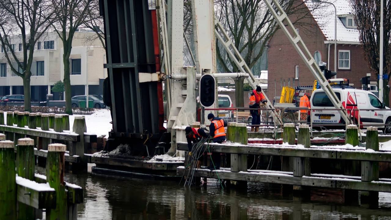 De kapotte brug (Foto: Jack Brekelmans)