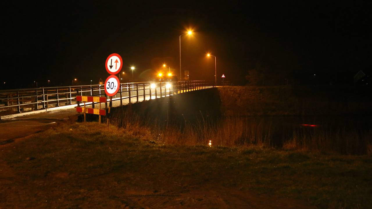 Ga naar slide 1