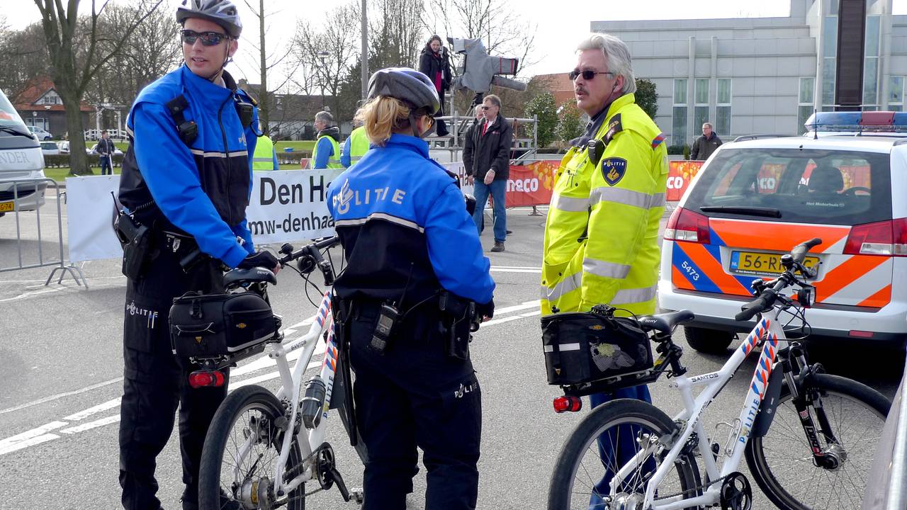Man wilde politiefiets niet loslaten (archieffoto)