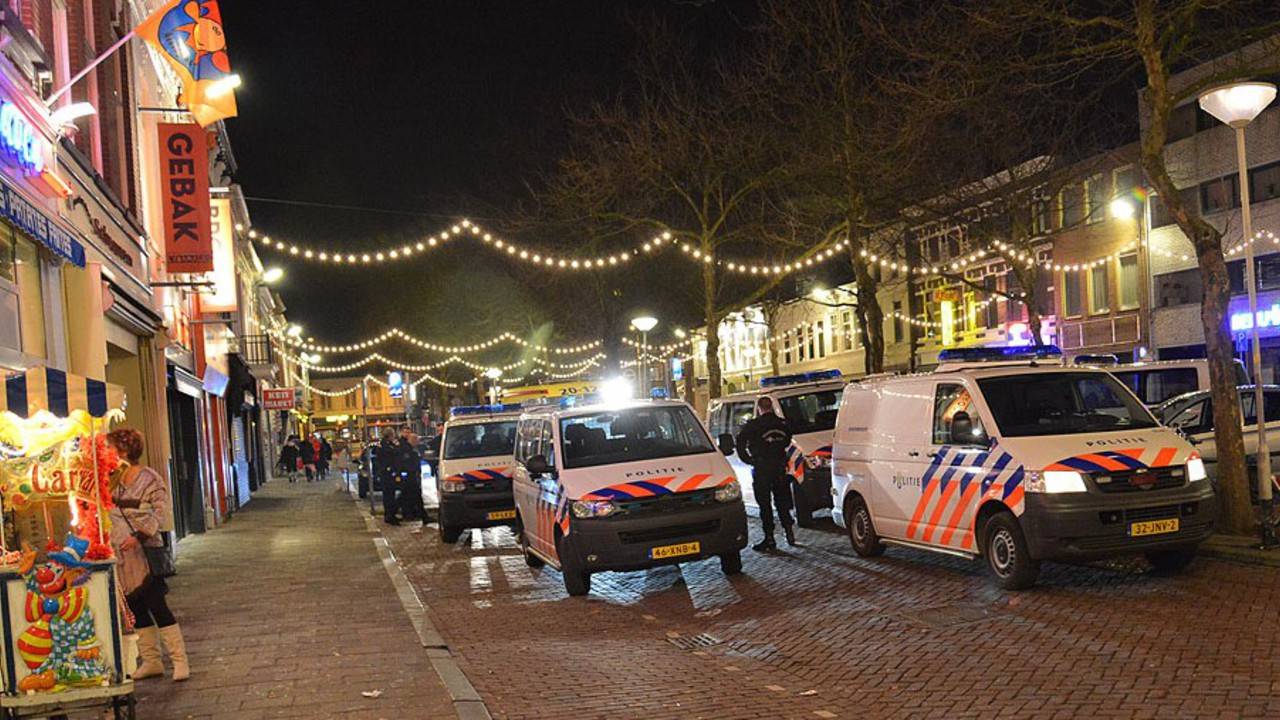 Politie pakte de dader vrijwel meteen op (foto: SQ Vision / Perry Roovers).