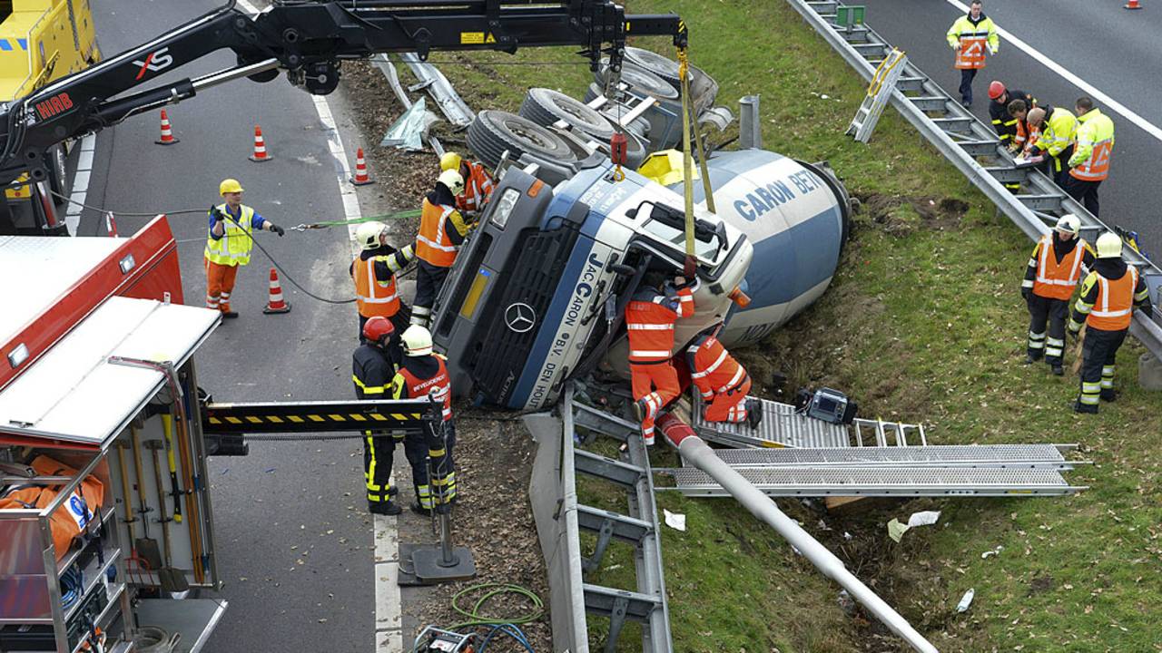De ravage is enorm (foto: Perry Roovers/SQ Vision)