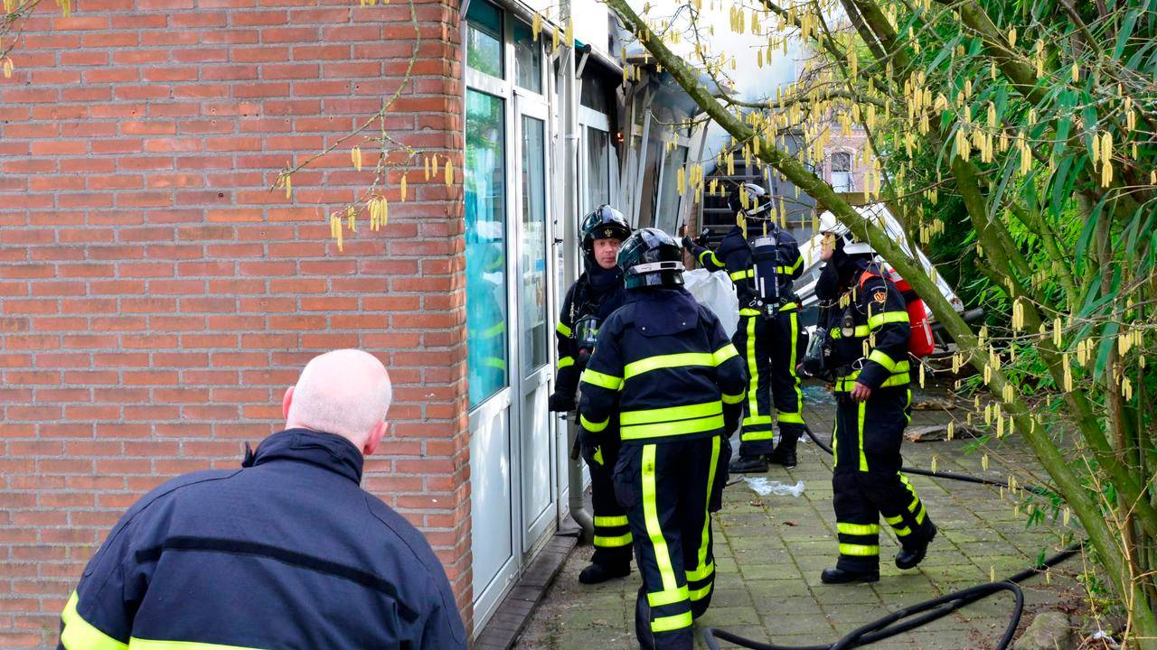 De brand richtte veel schade aan. (Foto: Jules Vorselaars/JV Media)