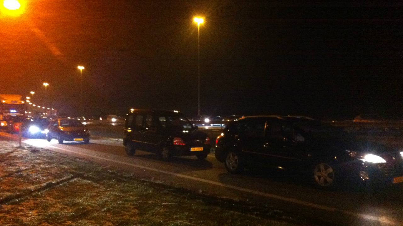 Het verkeer wordt omgeleid (archieffoto: Meesters MultiMedia)