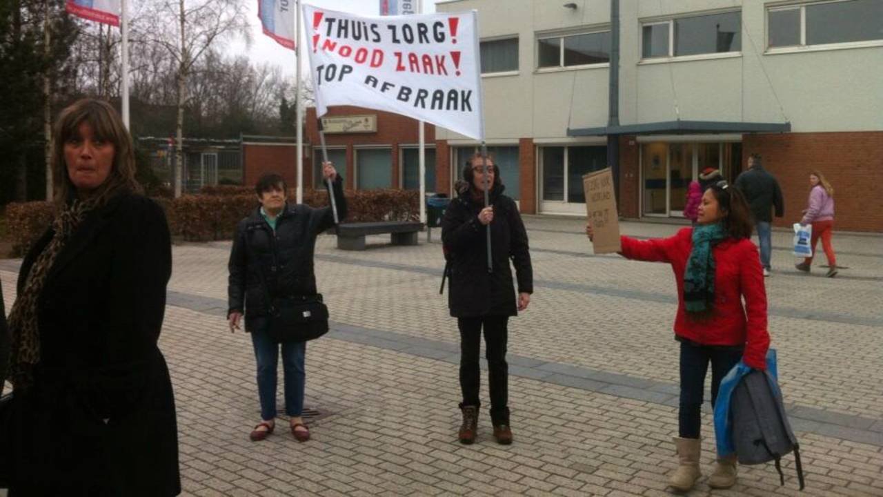 De afbraak van de thuiszorg houdt al lang de gemoederen bezig (Foto: archief).
