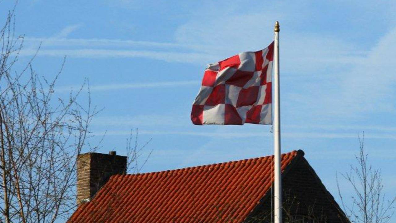 Stukje Brabant verdwijnt in Nijmegen (foto: Martha Kivits)