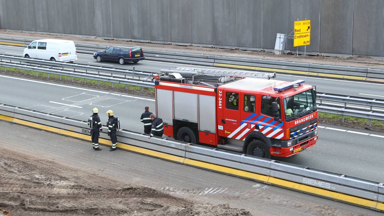 Gaslek zorgt voor file op A2 (Foto: Gabor Heeres/SQ Vision Mediaprodukties)