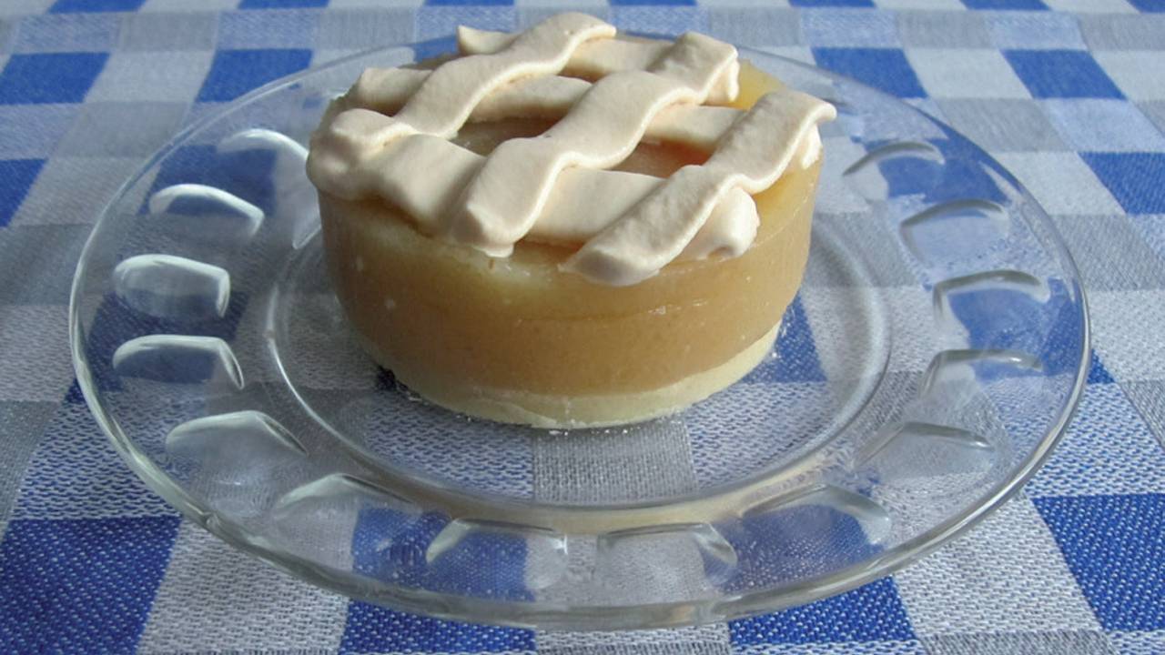 De dikgladvloeibare appeltaart (beeld: kookboek 'Van pepernoten tot beschuit met muisjes' )