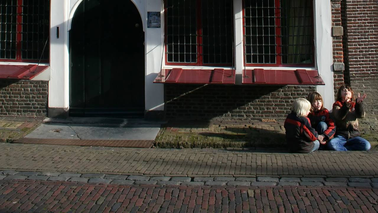 Ga naar slide 1