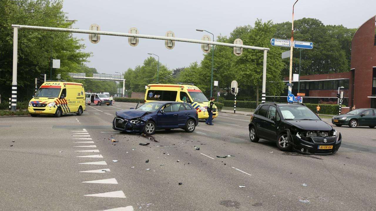Ongeluk bij Efteling hotel Kaatsheuvel (foto: FPMB Erik Haverhals)